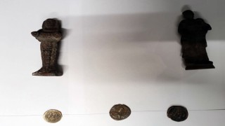 13. yüzyıla ait heykelleri 1 milyon dolara satamadan yakalandı
