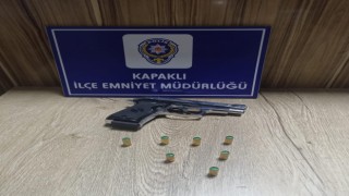17 yaşındaki çocuğun üstünde silah ele geçirildi