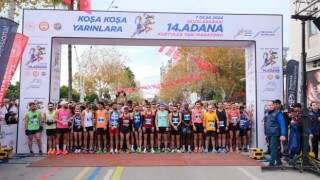 Adana Kurtuluş Yarı Maratonunda birinciler Kenyadan