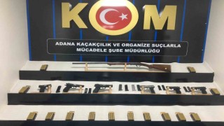 Adanada evden ve iş yerinden ruhsatsız silahlar ele geçirildi: 2 gözaltı