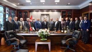 Ahbaplardan Tepebaşı Belediye Başkanı Ahmet Ataça ziyaret