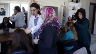 Akdeniz Belediyesi Kültür ve Sanat Evleri, Kadınların Hayatını Değiştiriyor