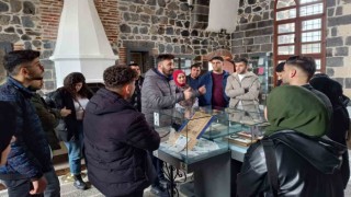 AKEMden öğrencilere moral gezisi