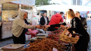 Alanya Belediyesinden kandil ikramı