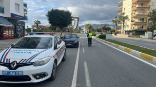 Alanyada 6 araç trafikten men edildi