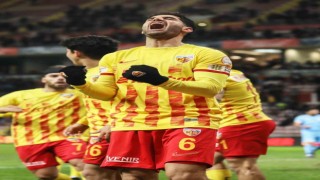 Ali Karimi ikinci golünü attı