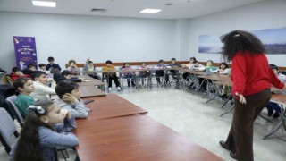 Ali Kuşçu Astronomi Okulunda dersler başladı