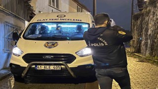 Annesini tabancayla vurulmuş halde buldu