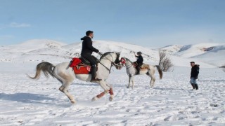 Asırlık gelenek cirit Erzincan ve Bayburtta yaşatılıyor