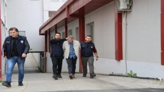 Atatürke hakaret eden şahıs tutuklandı