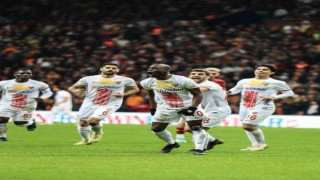 Aylton Boa Morte ligdeki 5. golünü attı