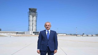 Bakan Uraloğlu: “Havalimanı kurtarma ve yangınla mücadele ekiplerimiz yolcu ve uçuş emniyeti için yedi yirmi dört görev başında”