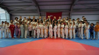 Bakan Yardımcısı Enes Eminoğlu, Kırıkkalede gençlerle buluştu