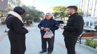 Balıkesirde üniversiteli gençler atık ilaçlara dikkat çekti