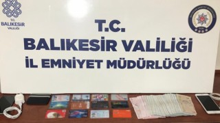 Bandırmada 19 ayrı suçtan aranan şahıs yakalandı