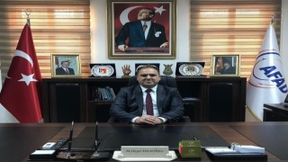 Başarılı İl Müdürü Demirelin Çanakkaleye tayini çıktı