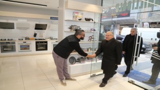 Başkan Büyükkılıçtan esnaf ziyareti