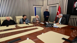 Başkan Güder ‘Yerinde Dönüşüm projesiyle ilgili muhtarlara bilgilendirme yaptı
