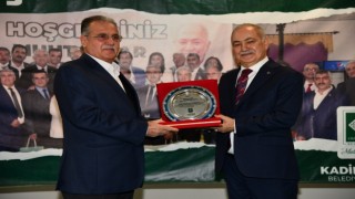 Başkan Kara, yılın ilk haftasında muhtarlarla buluştu