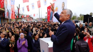 Başkan Karalar, Ceyhan’da Kurs Merkezi Açtı