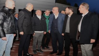 Başkan Önsay ve milletvekillerinden yangından etkilenen porselen fabrikasına ziyaret