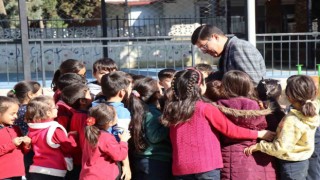 Başkan Özcandan öğrencilere sömestr hediyesi