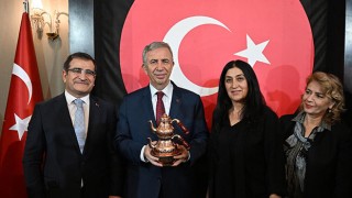 Başkan Yavaş, Erzurumlular Dayanışma Federasyonu İstişare Toplantısına katıldı