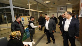 Başkan Zeybek belediye birimlerinin yeni yılını kutladı