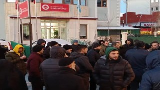 Bayburtta vatandaşlar umreye uğurlandı