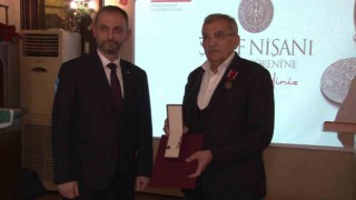 Beykoz Belediye Başkanı Murat Aydına Polonya şeref nişanı verildi