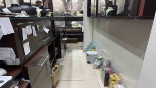 Beylikdüzünde 4 dakika içinde yaklaşık 1 buçuk kilo altını çaldılar