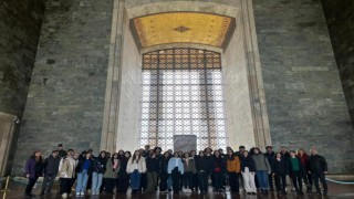 Beylikovalı öğrenciler Ankarayı ziyaret ediyor