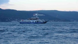 Bozcaada ve Gökçeadaya fırtına nedeniyle tüm feribot seferleri iptal edildi