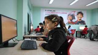 “Bu Atıklar Kod Yazıyor” projesi 10 sınıfa ulaştı