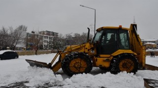 Bulanıkta kar temizleme çalışması