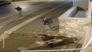Bursada mazgal hırsızlığı kamerada