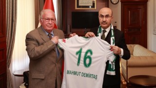 Bursaspor yönetimi, Bursa Valisi Mahmut Demirtaşı ziyaret etti