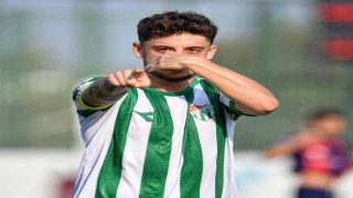 Bursasporun golcüsü Çağatay Yılmaz maaşında indirime gitti