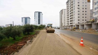 Büyükşehir belediyesi, Onikişubatta ulaşım ağını güçlendiriyor