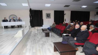 Çameli Belediyesi ceviz üreticilerini bilgilendirdi