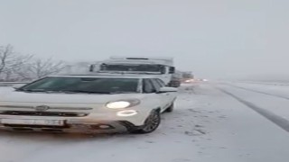 Çanakkale-Biga karayolu ulaşıma kapandı