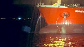 Çanakkale Boğazından geçen boş tanker makine arızası yaptı