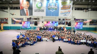 Çayırovalı sporculardan 561 madalya ve 50 kupa başarısı