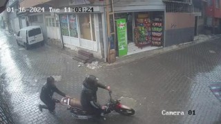 Cezaevinden firar etti, hoşuna giden motosikleti arkadaşıyla çaldı