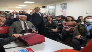 CHPde yerel seçim çatlağı büyüyor: Adaylardan Özgür Özele tepki yağdı