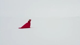 Çıldır Gölünde artistik buz pateni keyfi