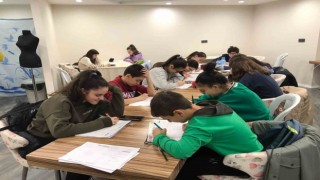 Çınar Akademi LGS hazırlık kursları öğrencilerin hayatına dokunuyor