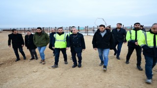 Çınar, sanayi sitesindeki çalışmaları inceledi