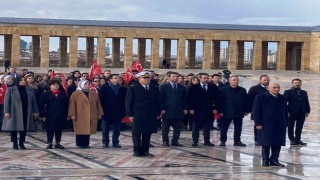 Cumhur İttifakı Ankara Büyükşehir Belediyesi Adayı Altınoktan Anıtkabire ziyaret
