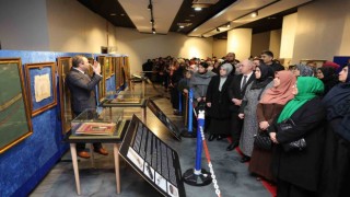 Darıcada kutsal emanetler sergisi açıldı